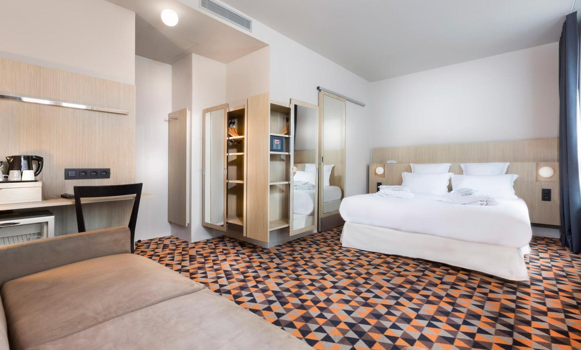 Libertel Gare Du Nord Suede Hotel Paris Exterior photo