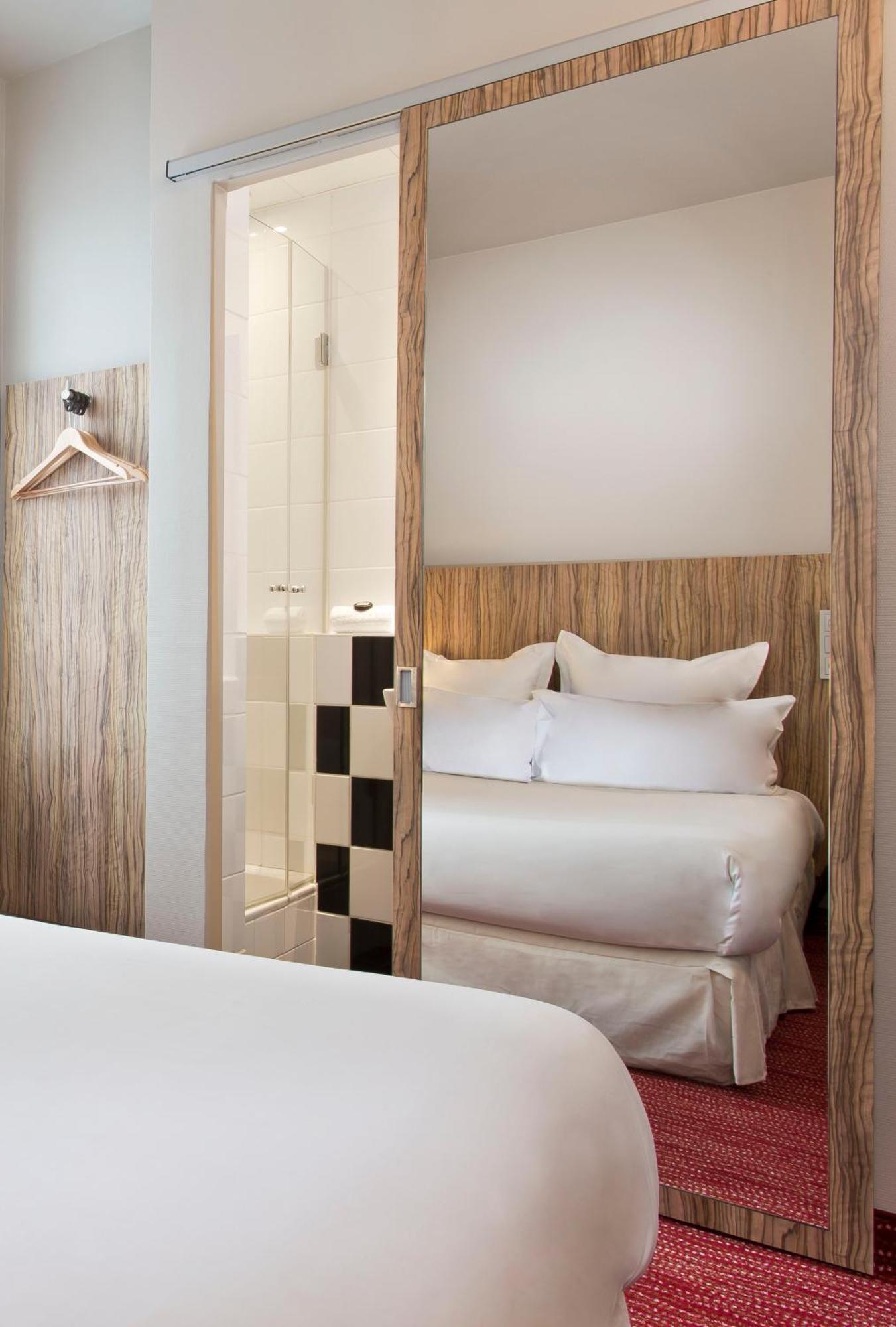 Libertel Gare Du Nord Suede Hotel Paris Exterior photo