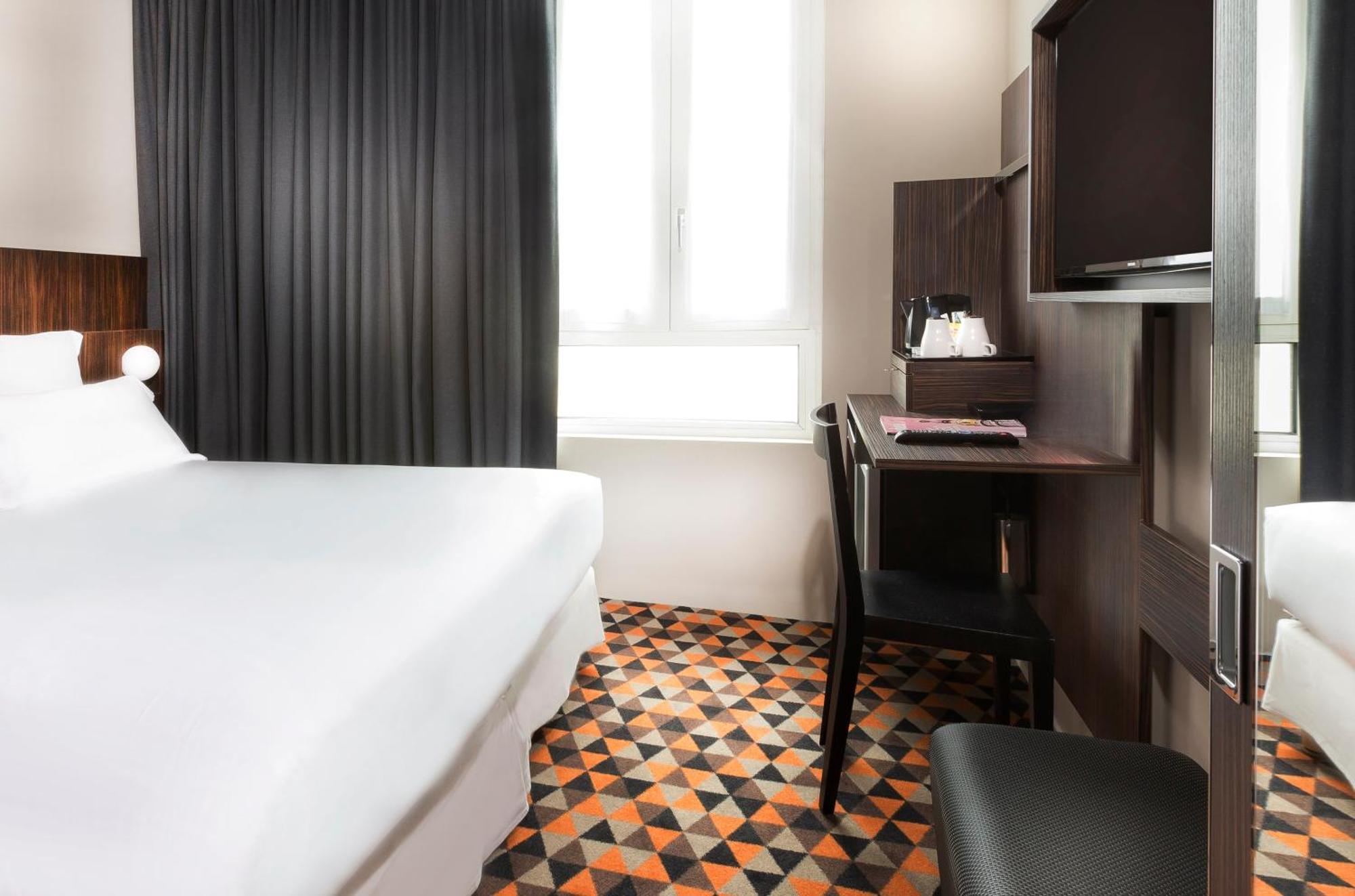 Libertel Gare Du Nord Suede Hotel Paris Exterior photo